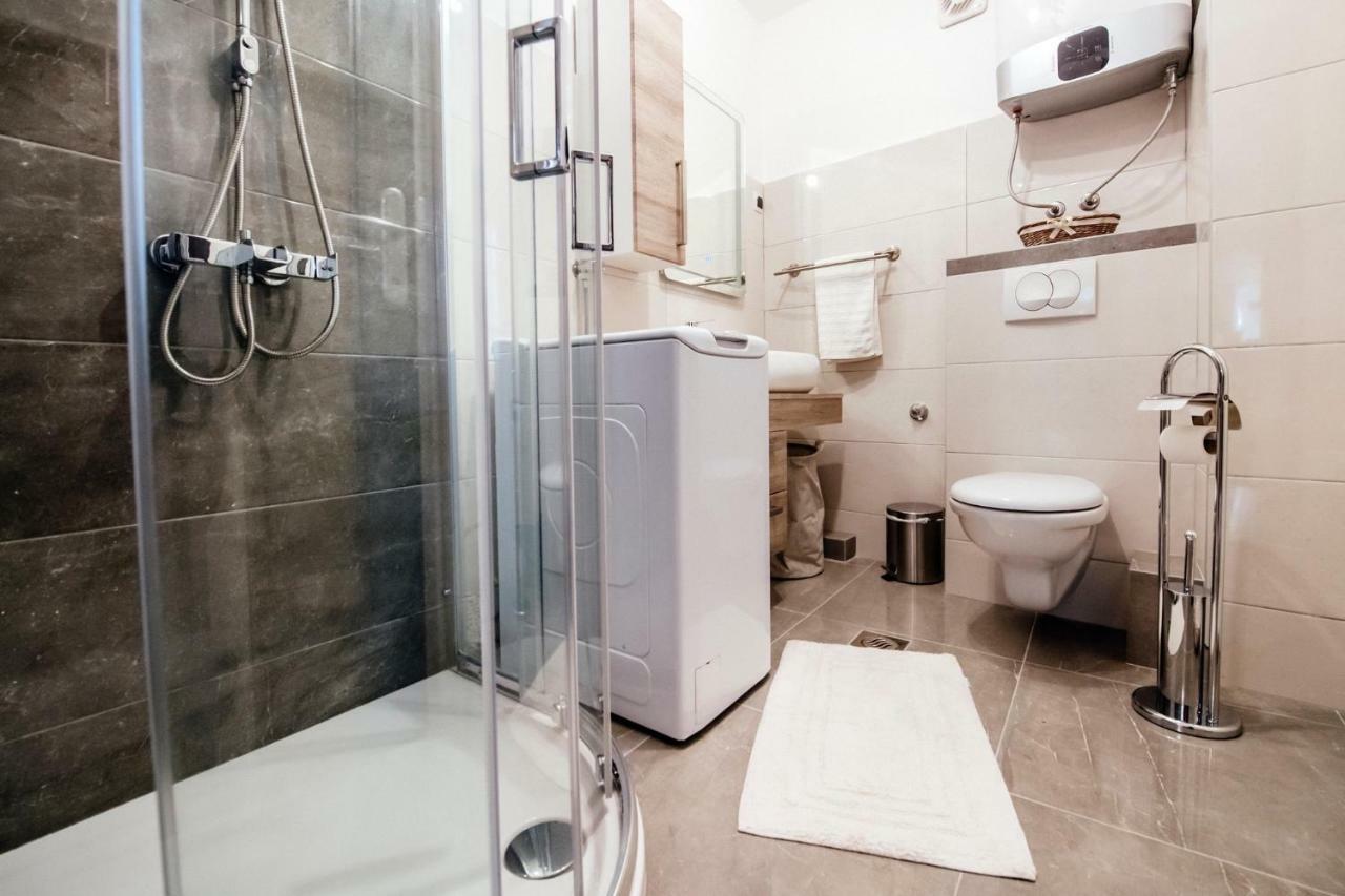 Heart Of Town Apartman